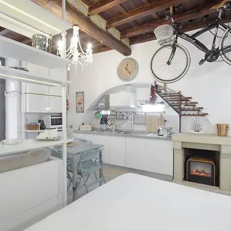 Your Nest In Trastevere, The Heart Of - Il Vostro Nido Nel Cuore Di