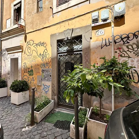 Your Nest In Trastevere, The Heart Of - Il Vostro Nido Nel Cuore Di *